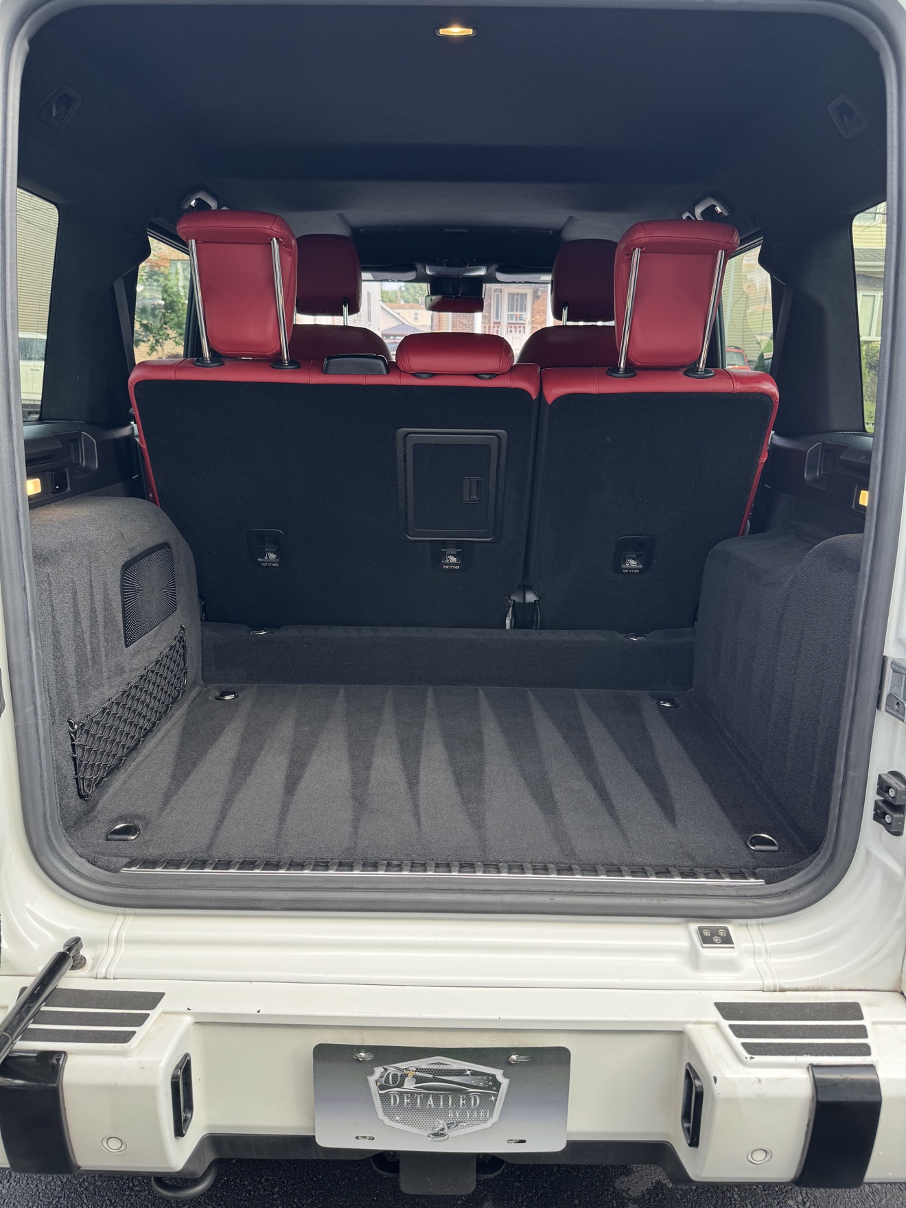 G-Wagon cargo area with Detailed by Yael plate frame